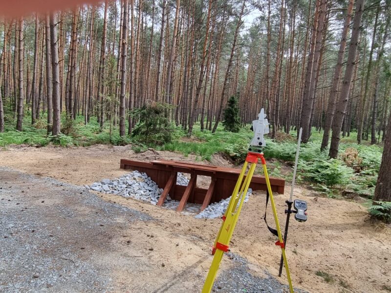 Sluzebnosc drogi lesnej – Nadlesnictwo Trzebnica